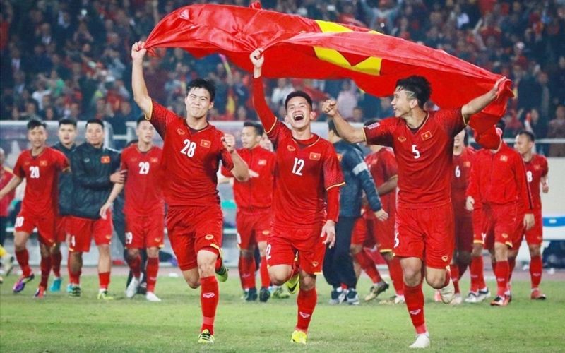 Phân tích tâm lý đám đông và dòng tiền đổ vào cửa đặt