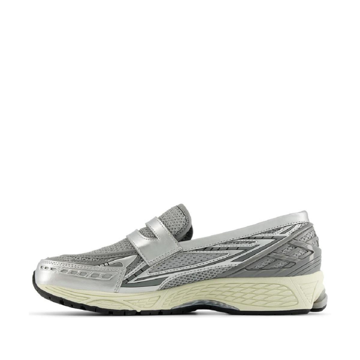 Giày New Balance 1906L Silver U1906LAE nhìn tổng thể