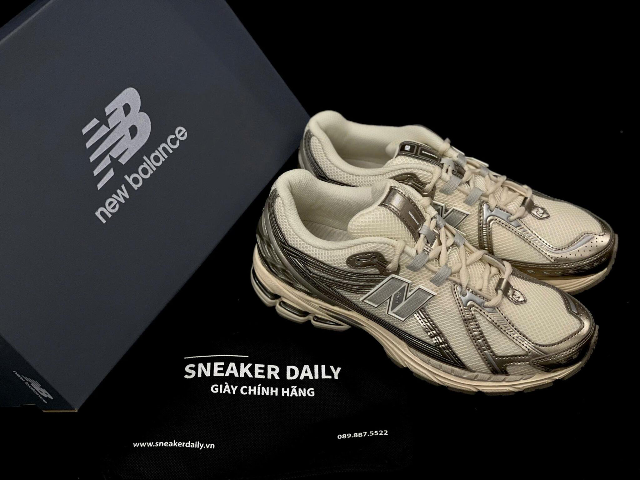 Chi tiết upper da lộn và lưới thoáng khí trên New Balance 1906R Arid Stone