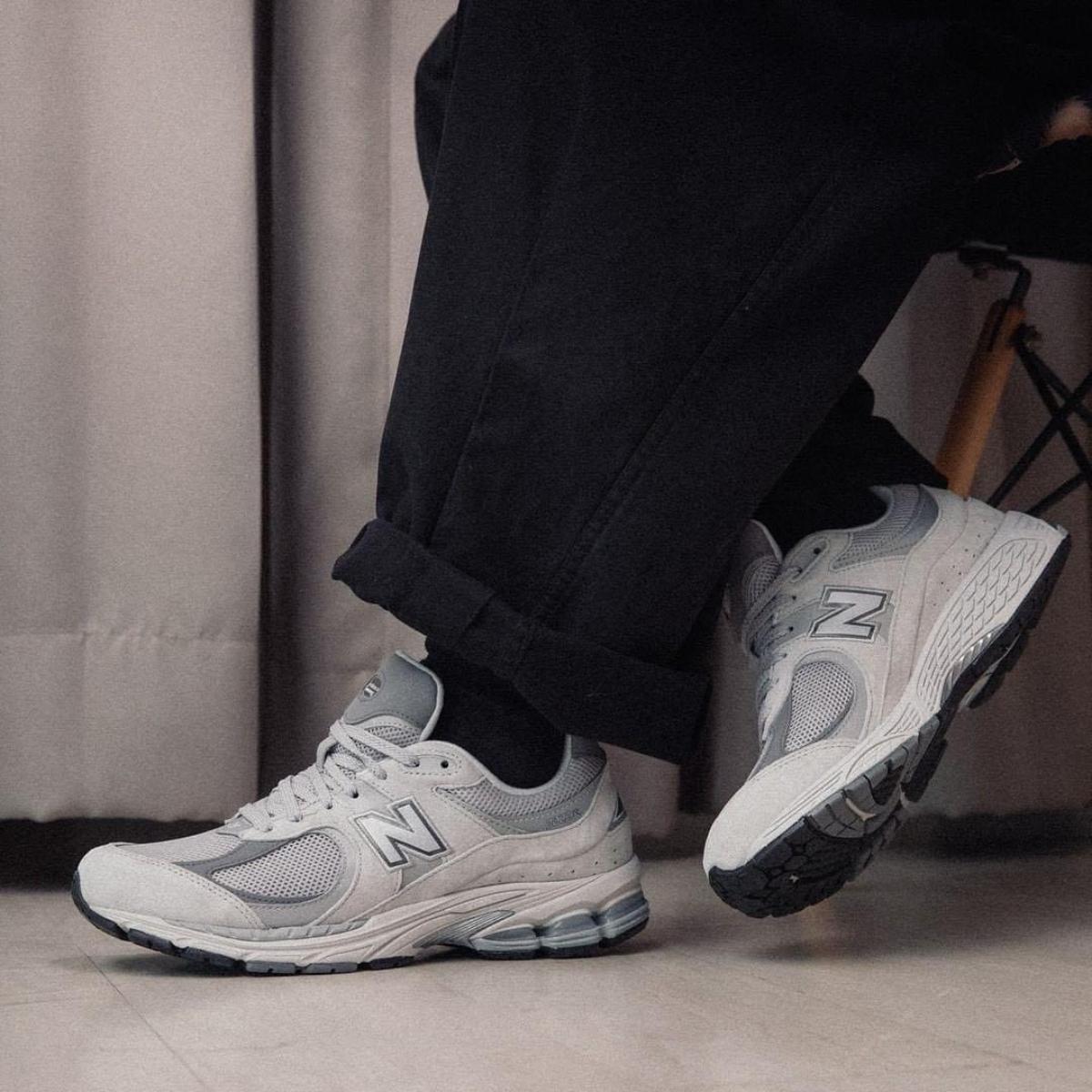 giay-new-balance-2002r-grey-ml2002r0-2