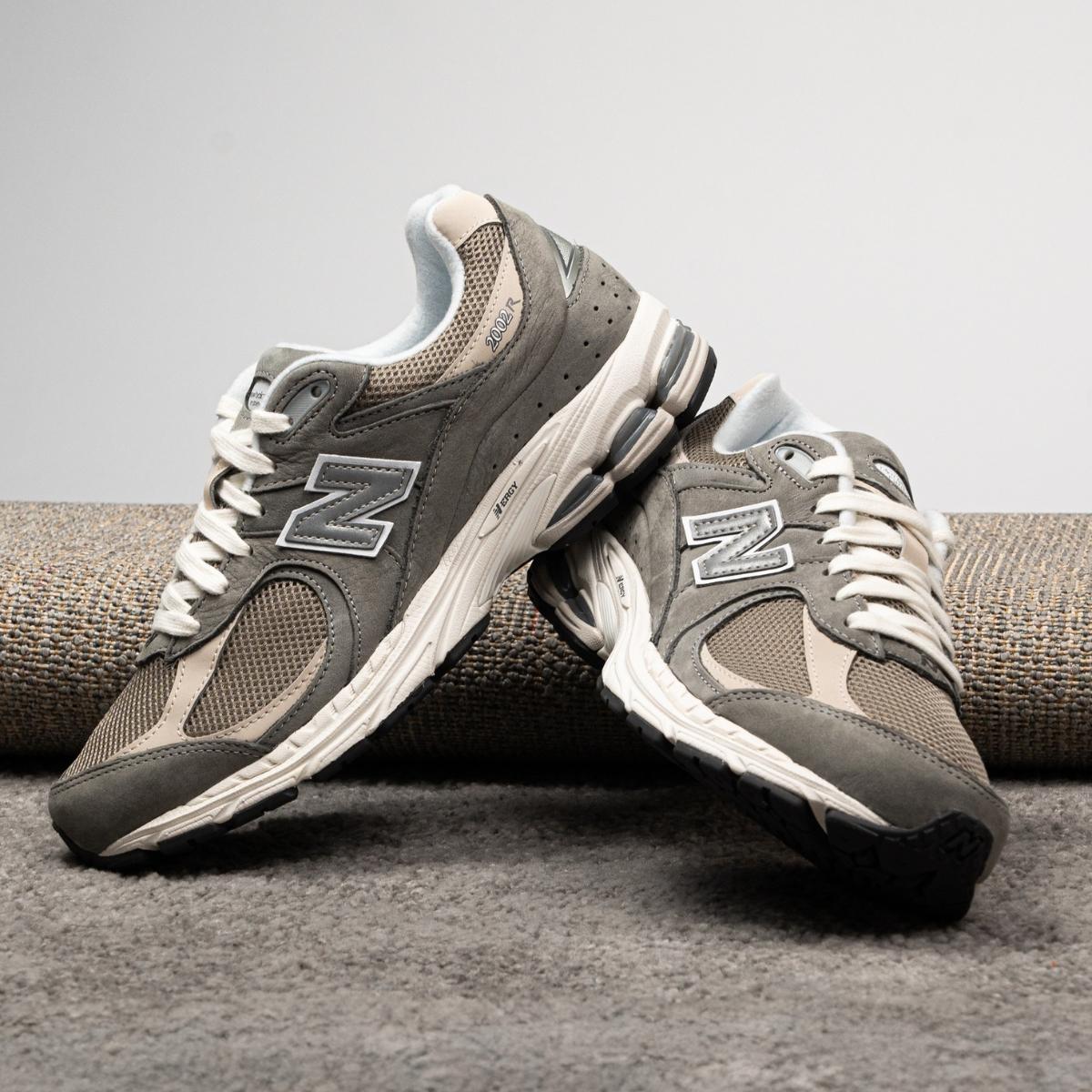 giay-new-balance-2002r-incense-u2002rjl-4