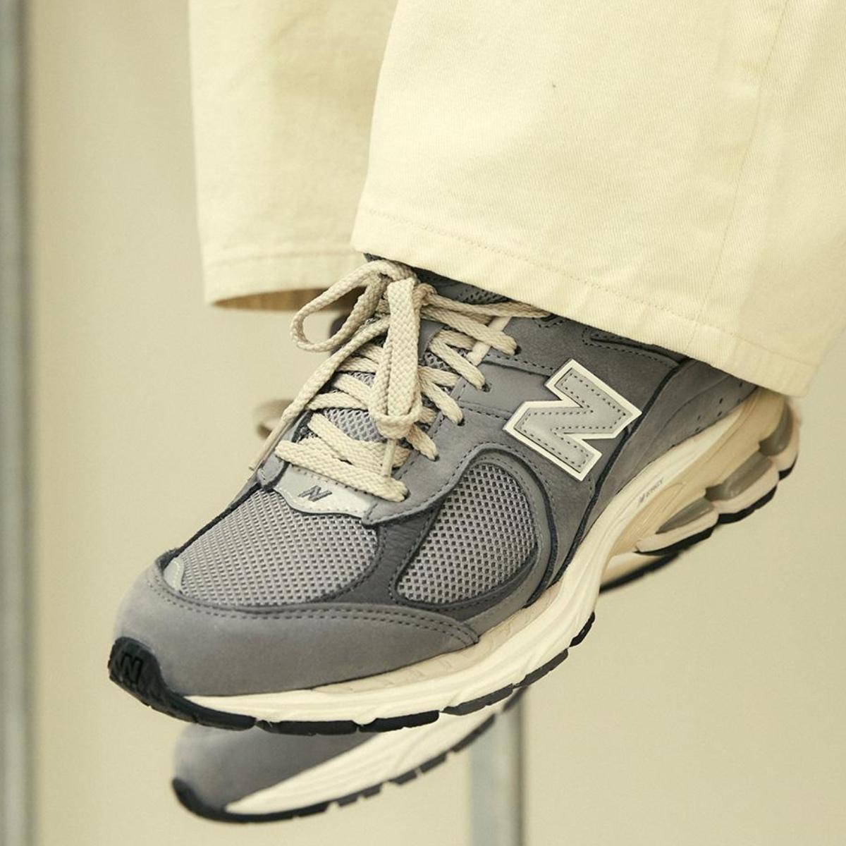 giay-new-balance-2002r-shadow-grey-m2002rnm-2