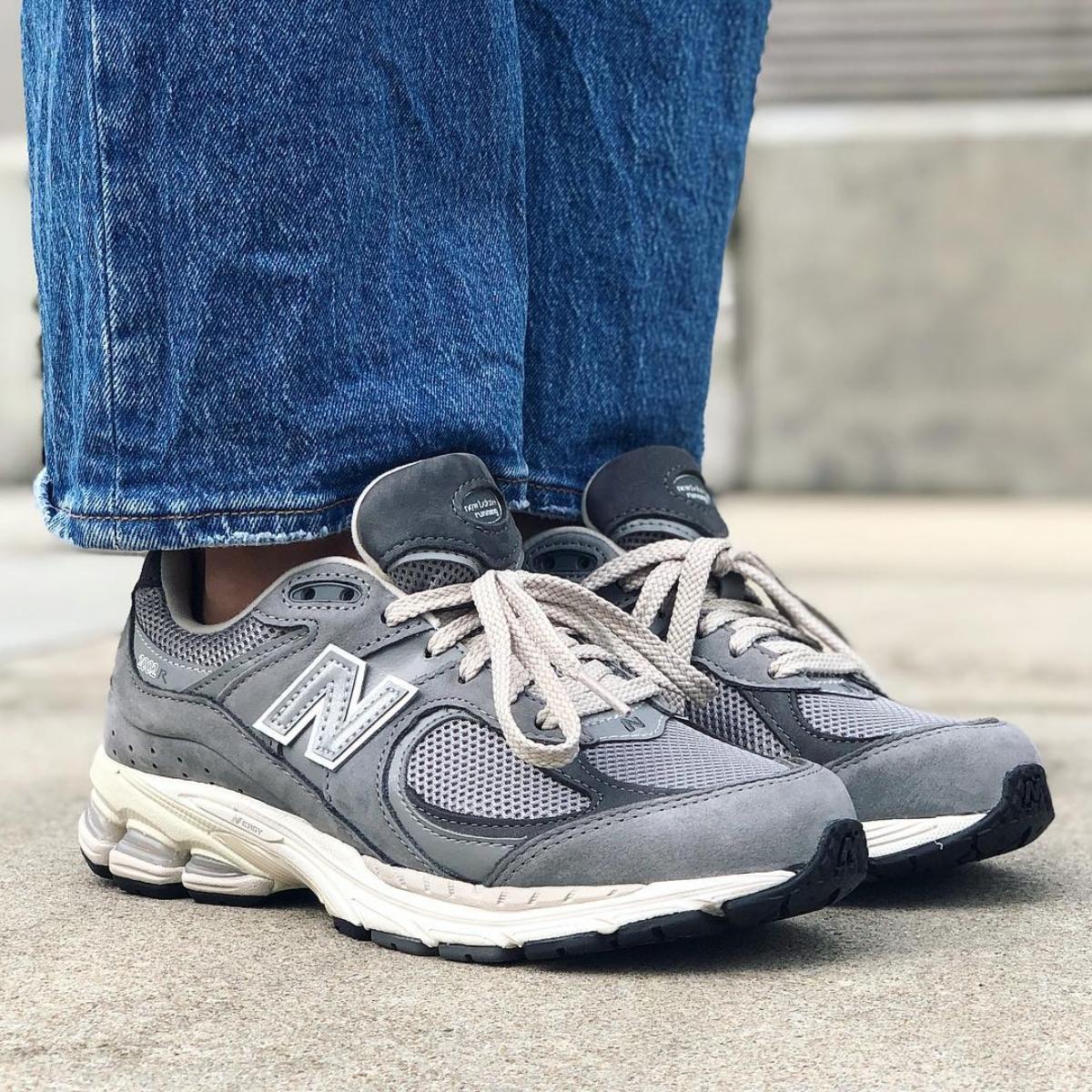 giay-new-balance-2002r-shadow-grey-m2002rnm-6