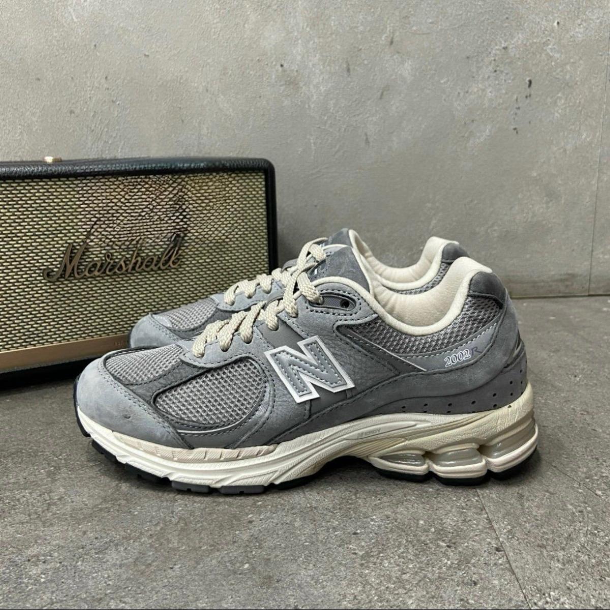 giay-new-balance-2002r-shadow-grey-m2002rnm-7