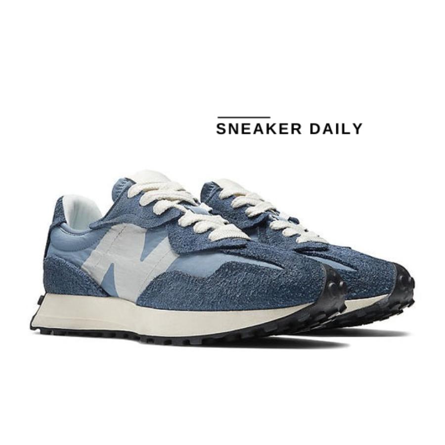 Chi tiết upper da lộn và logo giày New Balance 327 Vintage Indigo