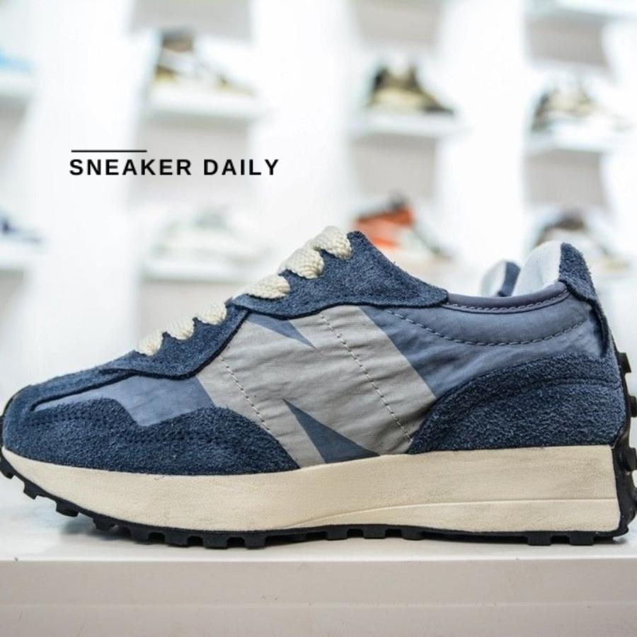 Giày New Balance 327 Vintage Indigo U327WCB góc nghiêng