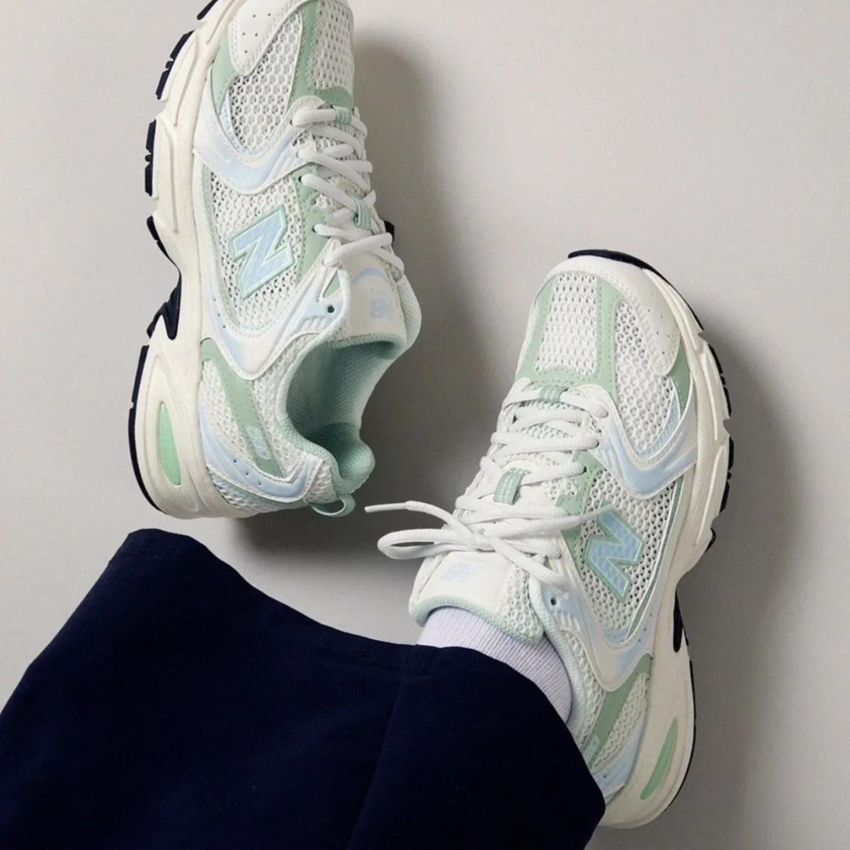 giay-new-balance-530-cosmic-jade-green-mr530zo-9