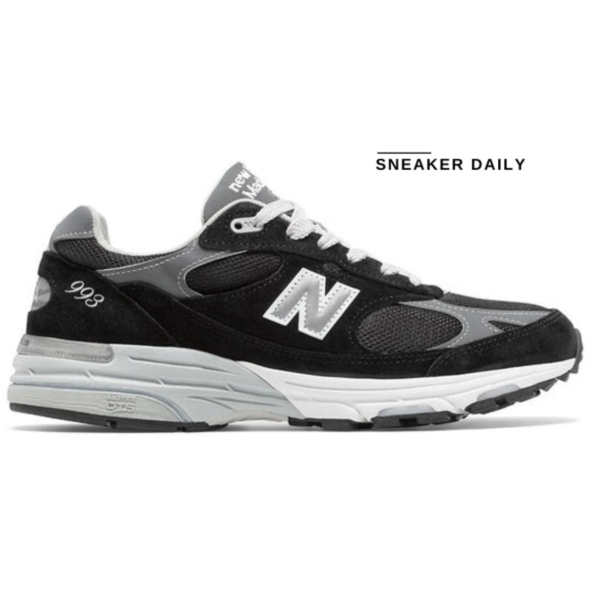 Chi tiết upper da lợn và lưới thoáng khí trên New Balance 993 MR993BK