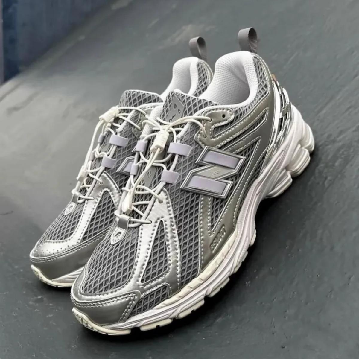giay-new-balance-x-the-basement-1906r-silver-white-m1906rbt-8