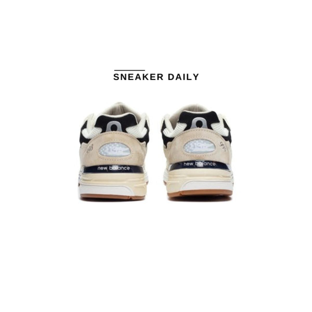 Đế ABZORB và đế ngoài cao su gum của New Balance 993 U993WS nhìn từ dưới